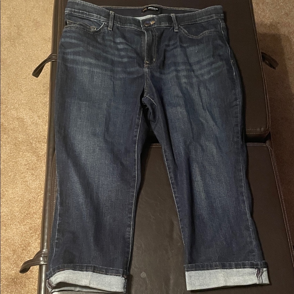 Lee Dark Blue Cropped Jeans